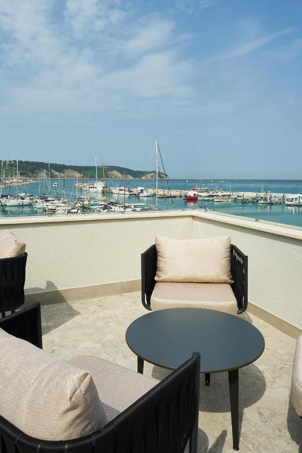 Dolcemente Garni Hotel Superior Izola Buitenkant foto